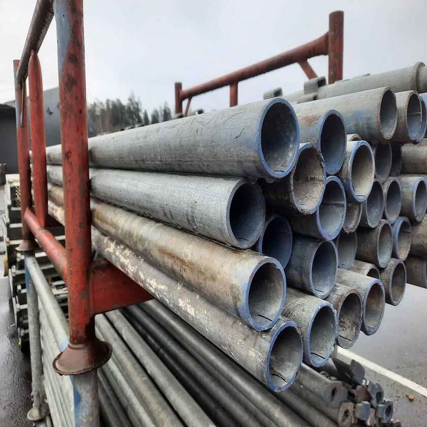 Ställningsrör 2m Stål - Begagnad